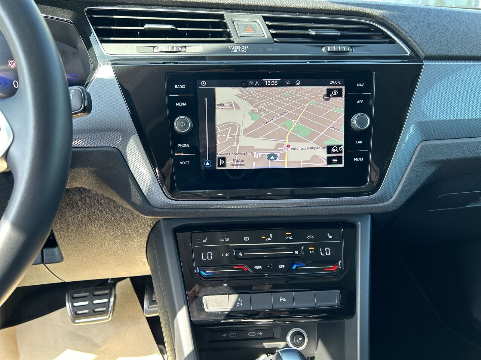 Touran Active 1.5 TSI | NAVI + App Connect + Kamera