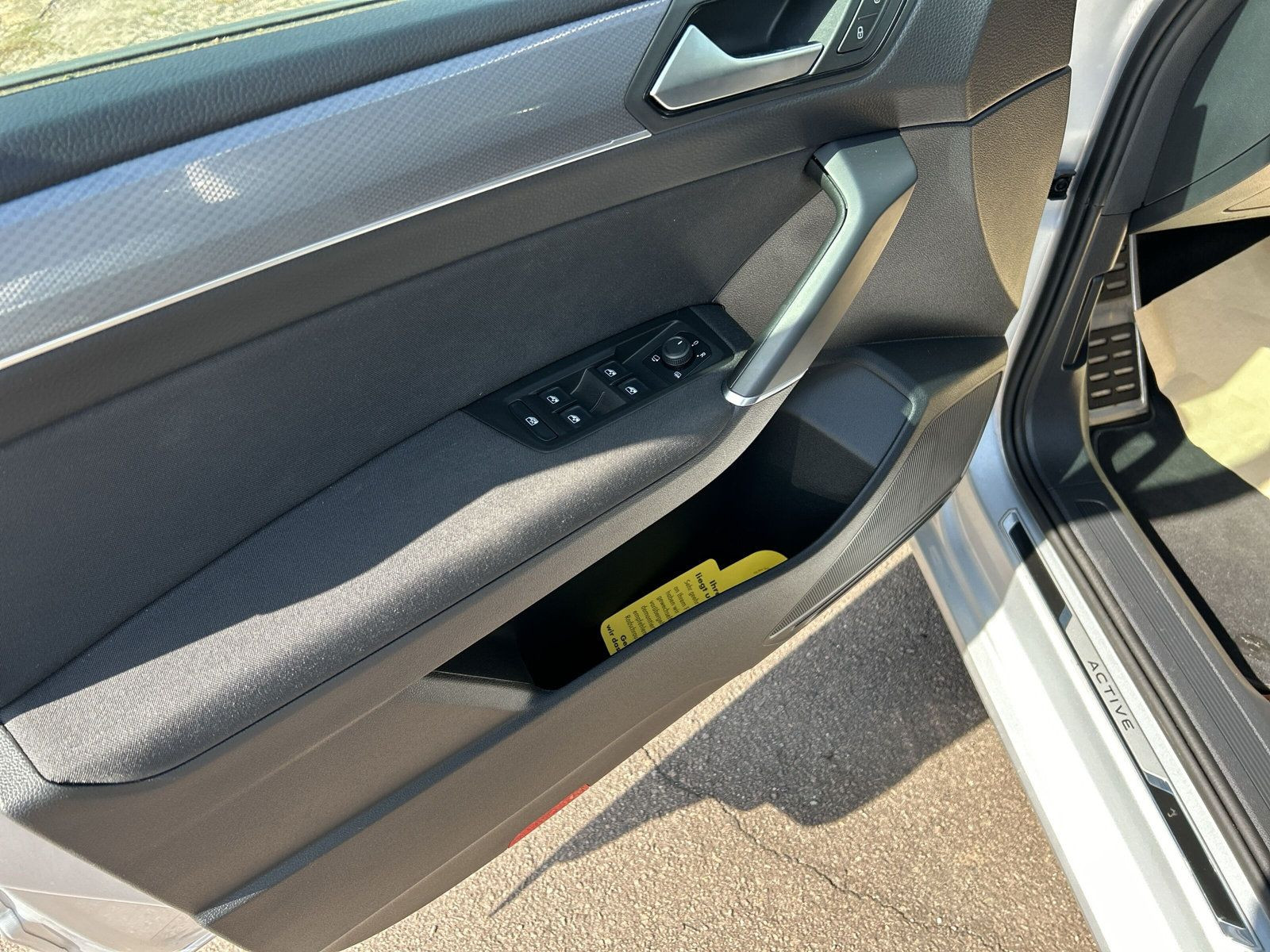 Touran Active 1.5 TSI | NAVI + App Connect + Kamera