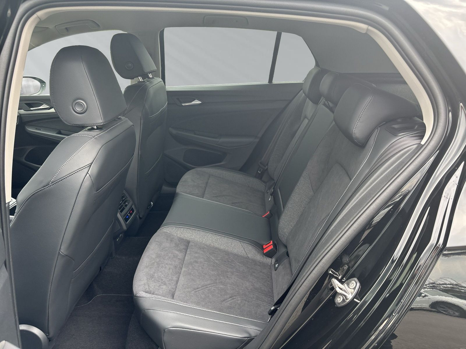 Golf Style 1.5 TSI 110 kW (150 PS) 6-Gang-Schalt