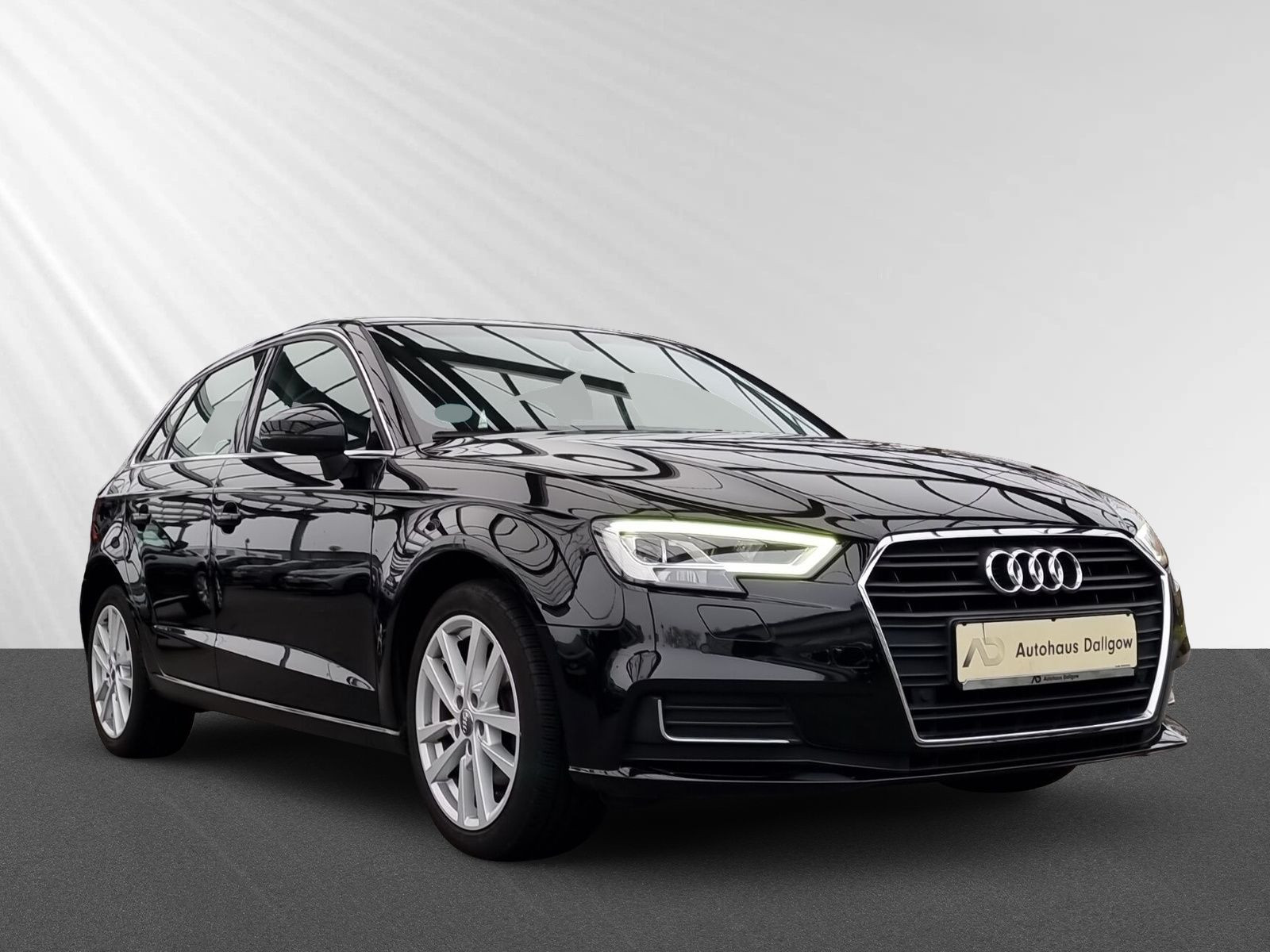 A3 Sportback Design 35 TFSI 110(150) kW(PS) S tronic