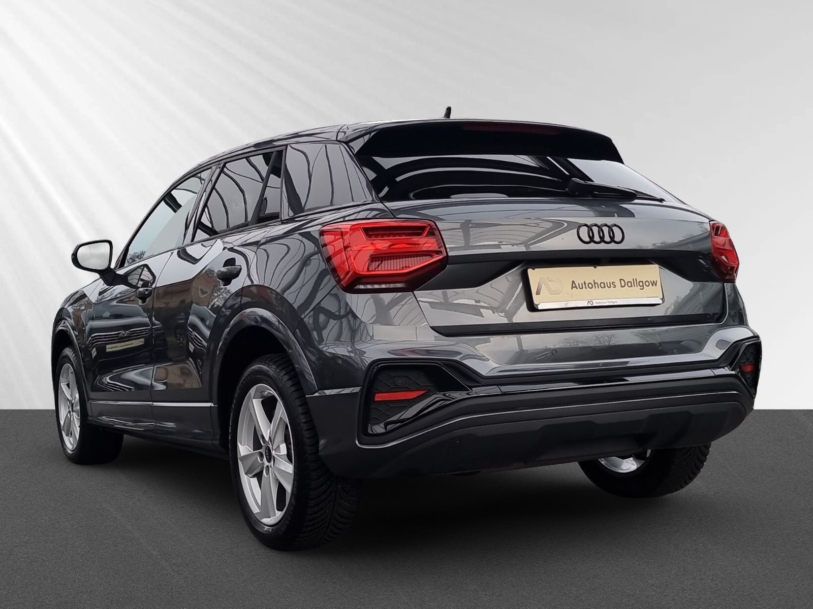 Q2 S line 35 TFSI 110(150) kW(PS) S tronic