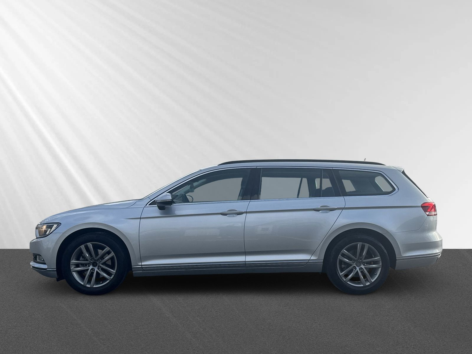 Passat Variant Comfortline 2,0 l TDI SCR 140 kW (190 PS) 6-Gang-Doppelkupplungsgetriebe DSG